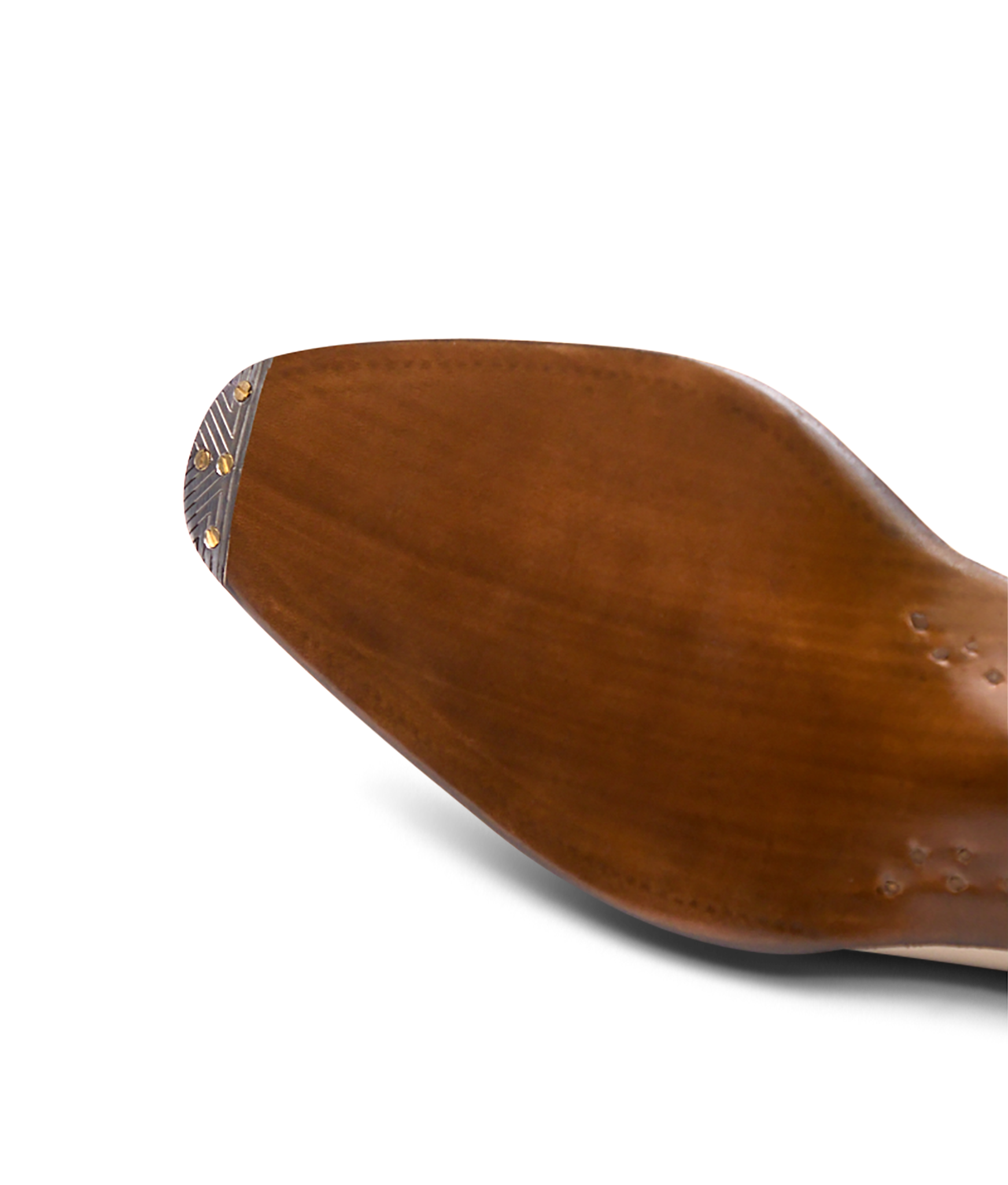 Fers encastrés vissés